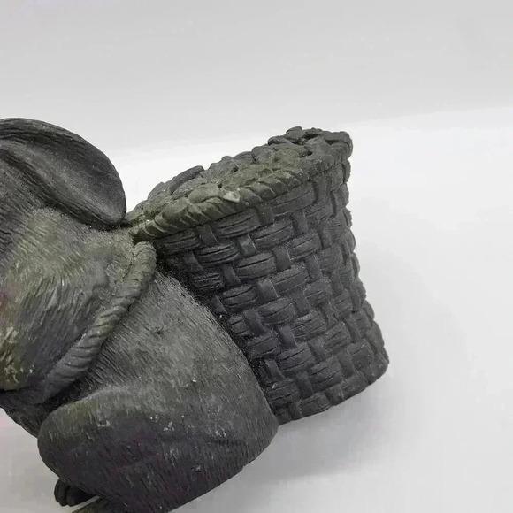 RARE Piece Rabbit Bunny Ressin Candle holder Pulling Basket - Picture 10 of 14